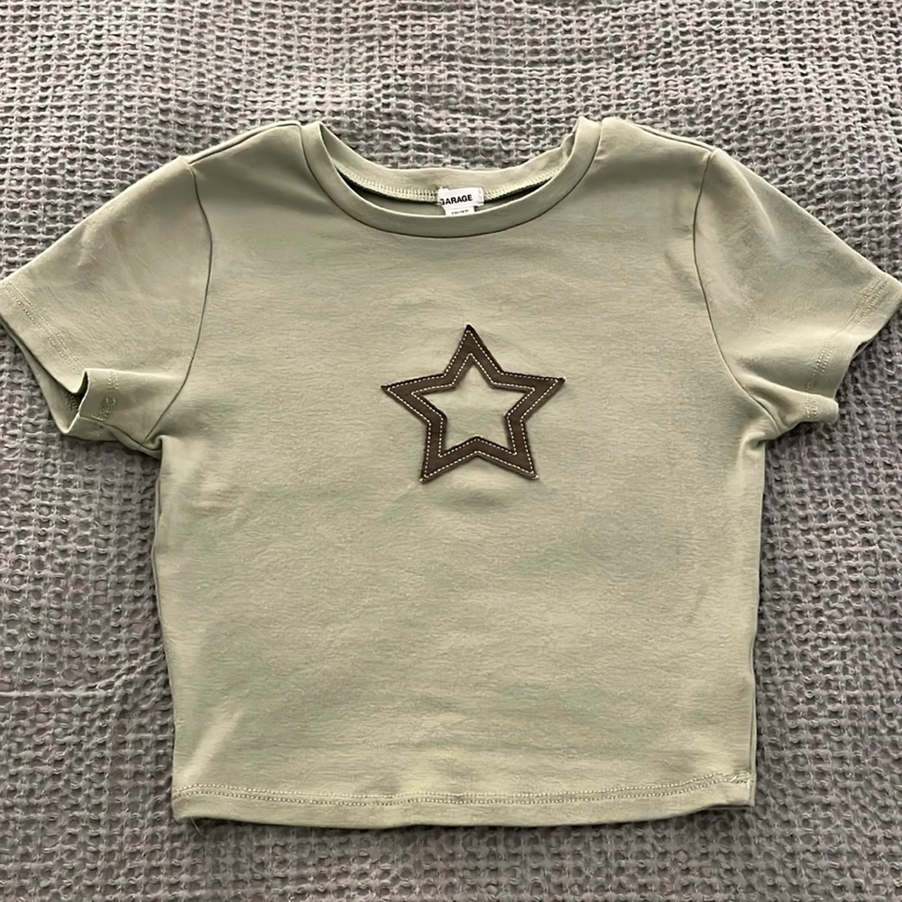 Light green star crop